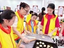 超1.5万个志愿服务岗位上新，“敬老月”广州喊你来“接单”