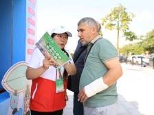 广交会首日，二次元“吸睛”！猪猪侠、落凡尘等亮相广交会志愿服务驿站