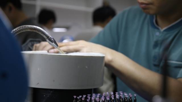 番禺珠宝四十年：恋歌与新曲｜广东珠宝产业一线走访录