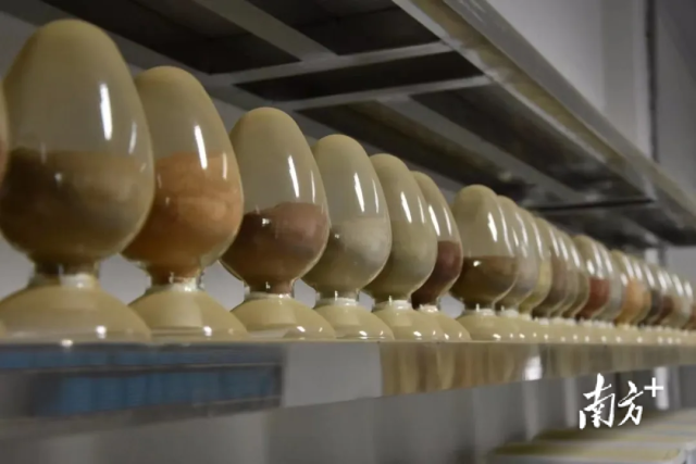 土壤修护研究院里陈列的土壤样本&nbsp;