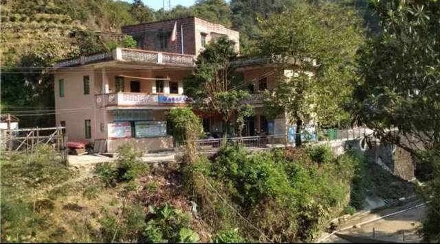 以前的村委会办公楼