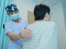 南方观察｜深圳龙岗升级“无陪护病房”pro版，创新打造叙事无陪病房
