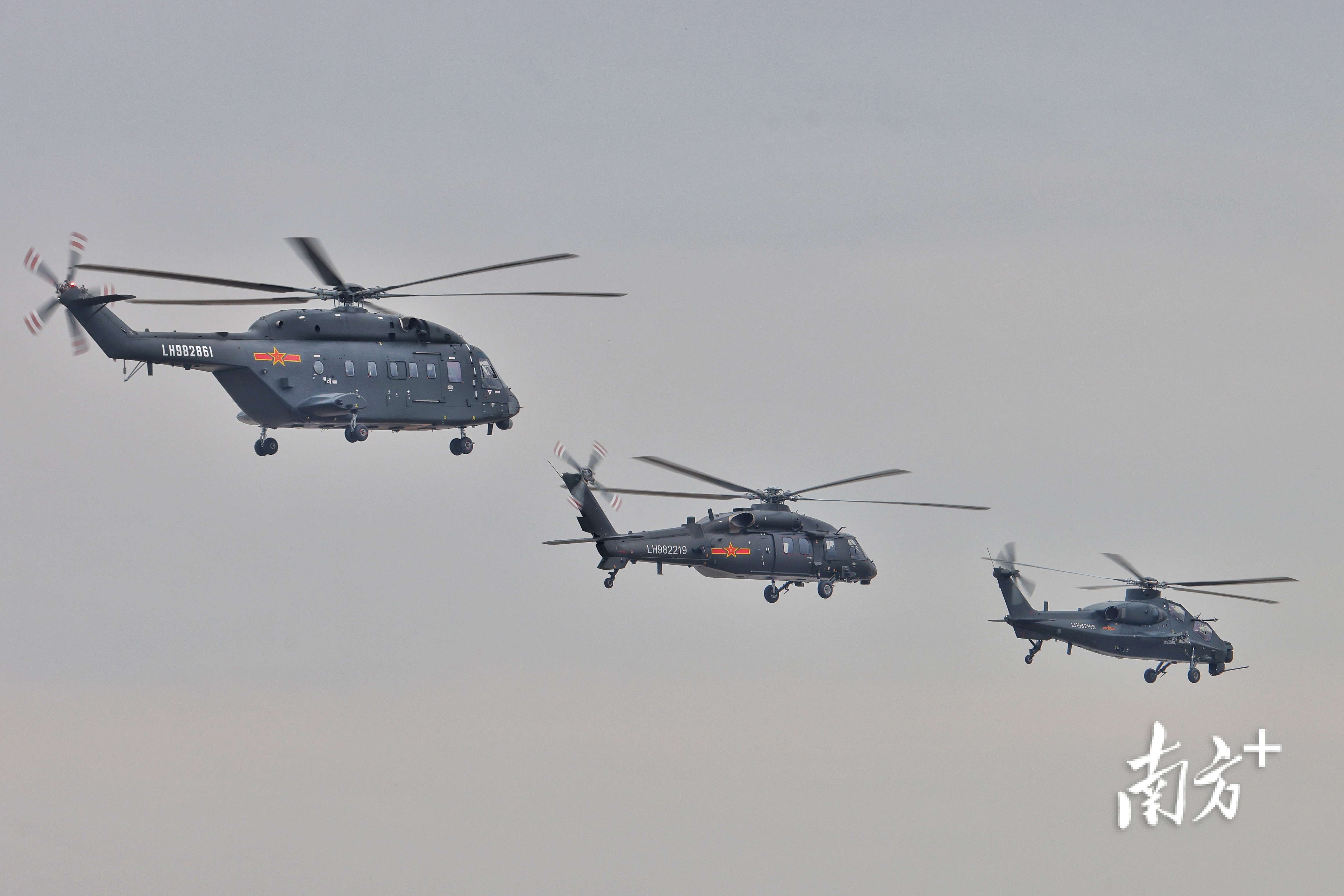 航展探营｜倒计时两天！歼-35A +歼-20S两款五代机同台，这些装备都是