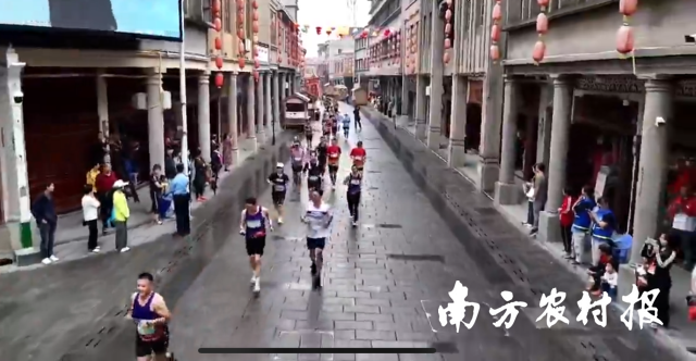 跑者们激情开跑