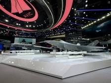 航展探营｜倒计时两天！歼-35A +歼-20S两款五代机同台，这些装备都是首次展出