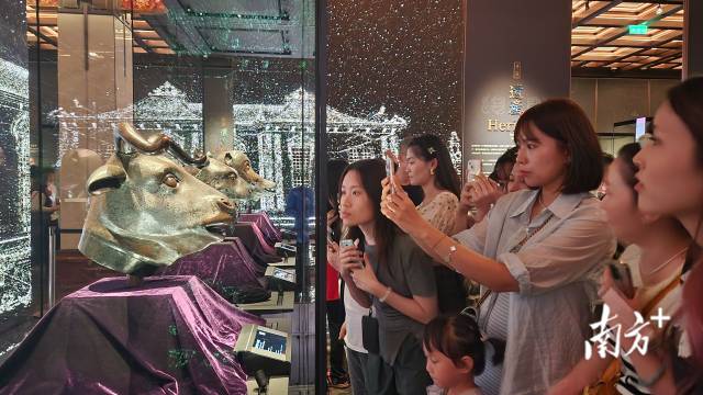 圆明园兽首背面原来长这样！四兽首齐聚澳门新博物馆