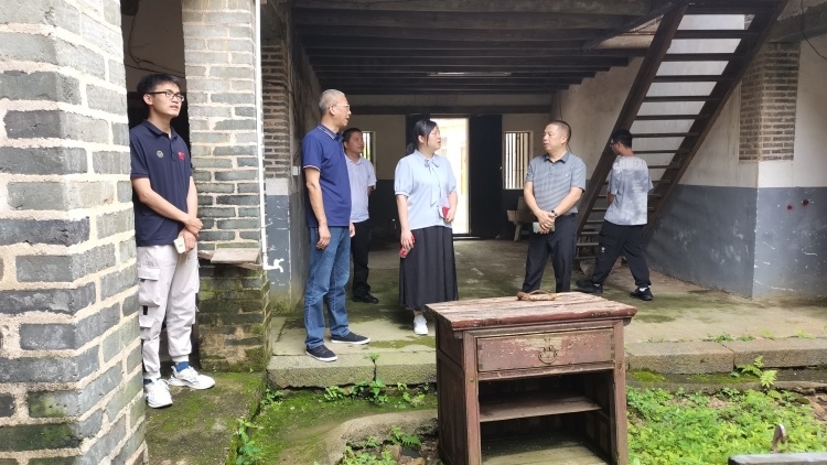 驻和平大坝镇工作队：送“土特产”上湾区，引高校资源下乡来丨驻在千镇万村①