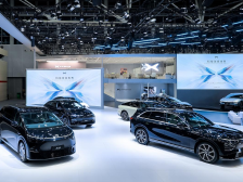 小鹏汽车全车系亮相，智驾方案开启全网首测