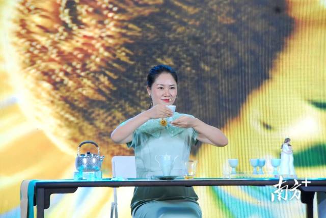 《茶香治郁 向阳而生》——金奖选手夏咏芳汇报表演