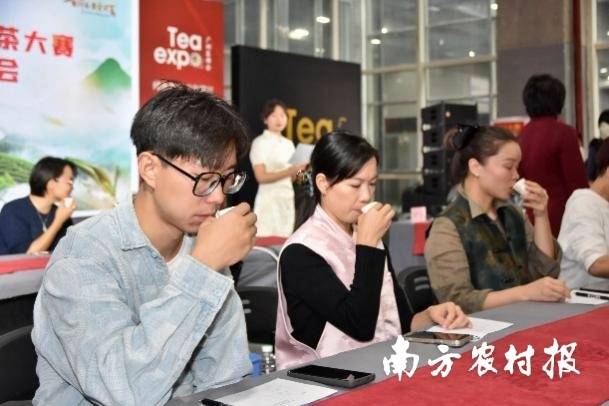 大众评审现场。