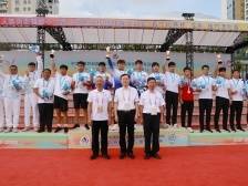 竞渡三亚河夺得8个一等奖7个二等奖！广东龙舟队“好威水”