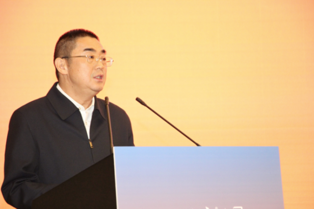 中国果品流通协会会长鲁芳校致辞