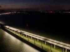 黄茅海跨海通道，亮灯！