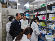 国家卫生健康委药政司到天河区调研基层药学创新服务工作