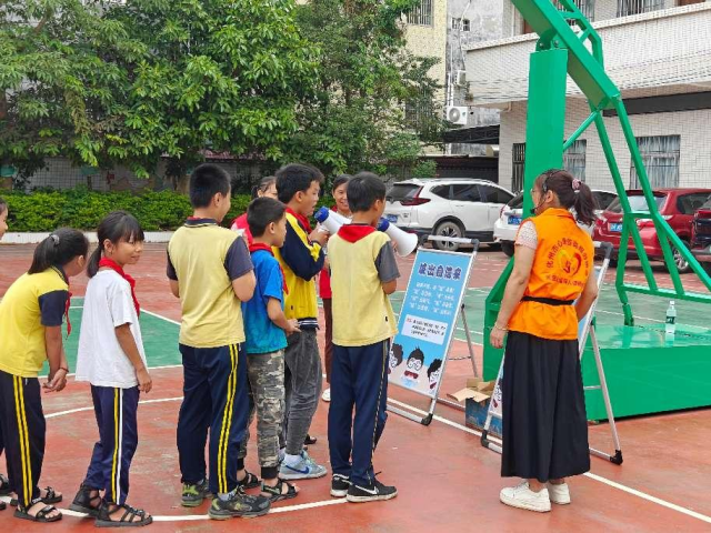 化州市江湖小學(xué)開展心理健康游園會活動,。