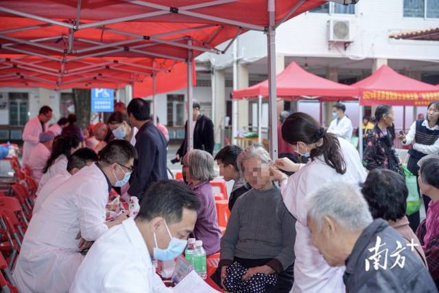 佛山市一医院：扎根大美乡村，播撒健康种子