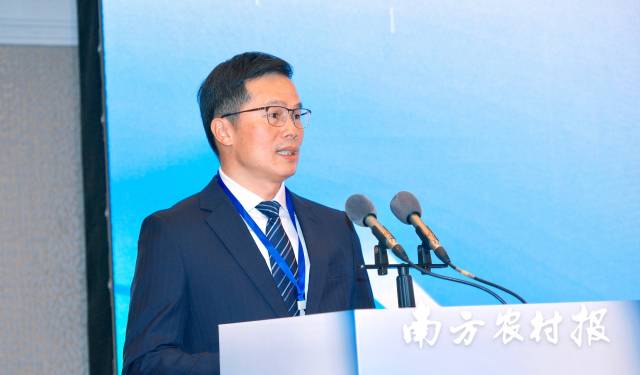 潮州市人民政府副市長邱煥華出席推介會(huì)并致辭,。