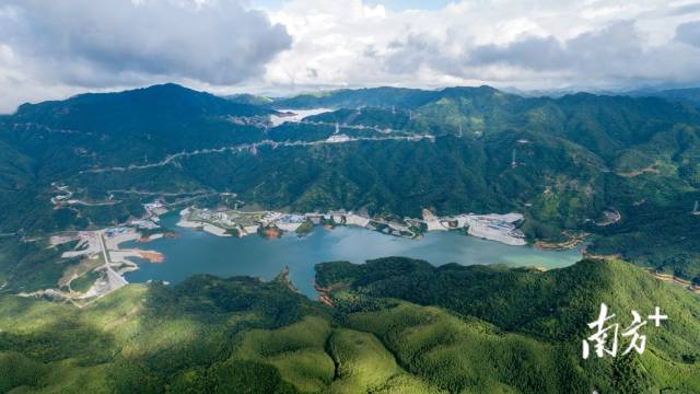 “梅蓄电站”计划总投资120亿元，二期预计2025年全面建成投产。受访者供图