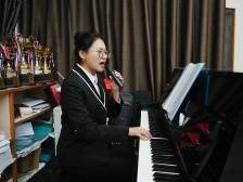 濠故事｜濠江中学老师樊雅静：工作8年成为“新澳门人”，带领合唱团歌唱祖国