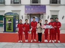 这个展览一开幕即遭围观，澳门中学生：我出生前的澳门原来长这样