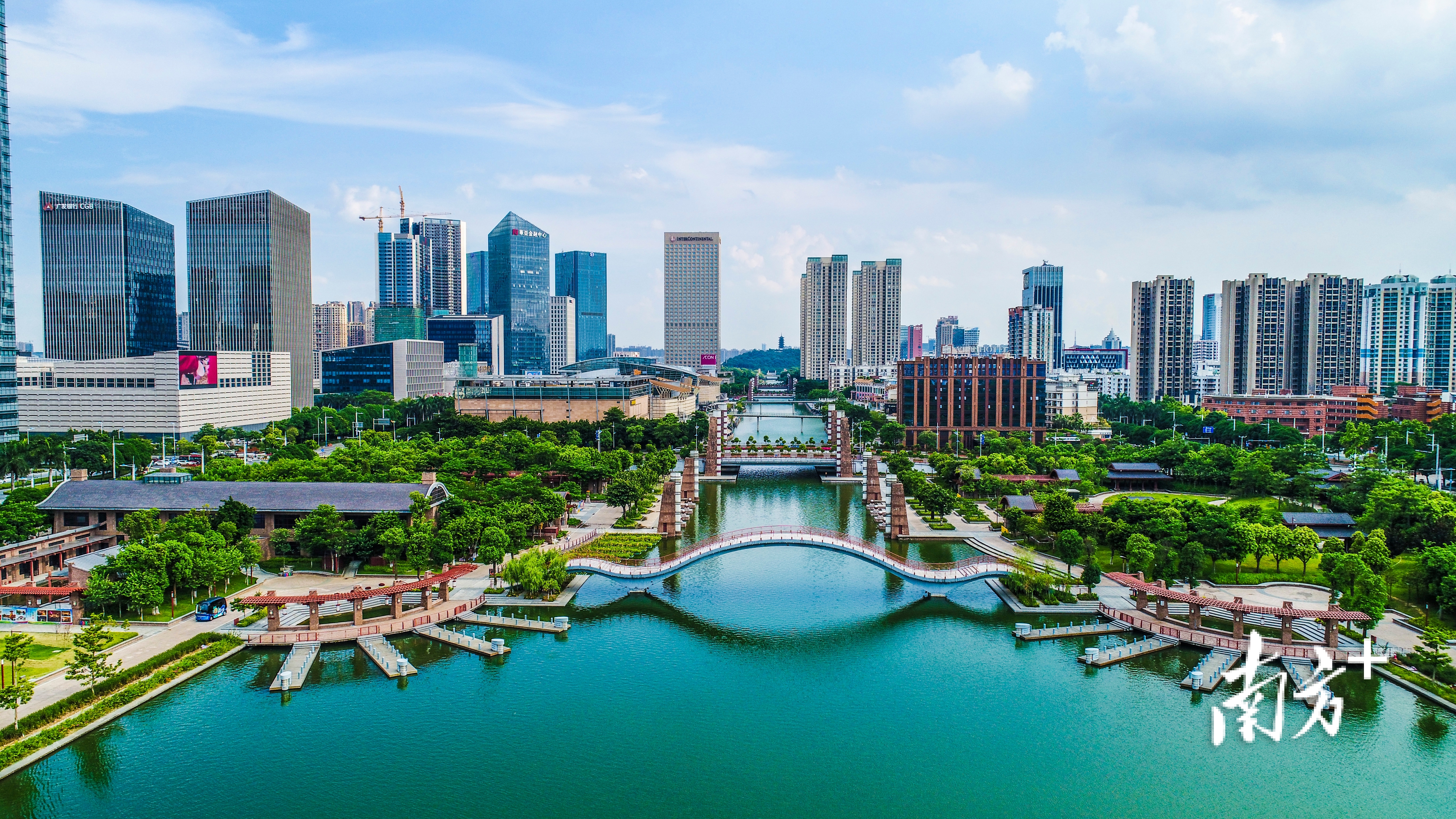 千灯湖是南海的城市封面。 桂城宣办供图 千灯湖是南海的城市封面。 桂城宣办供图