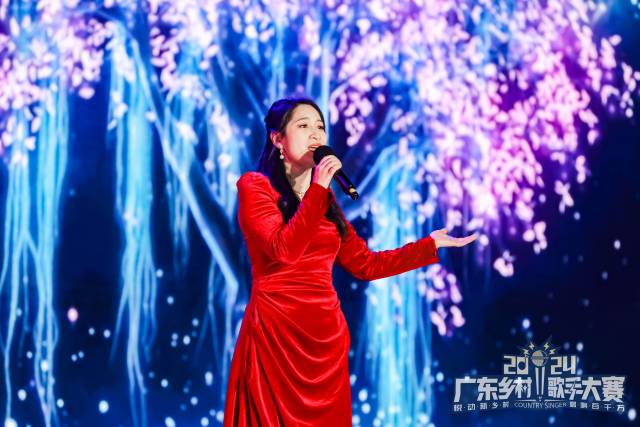 張琴獲得2023廣東鄉(xiāng)村歌手大賽亞軍后，眾多演出邀請(qǐng)接踵而至,。