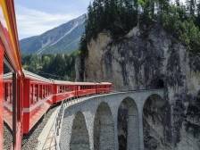 冰川快车上的慢旅行