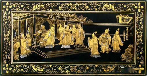 潮汕彩画分支众多,从传统土木结构、木工、嵌瓷、灰塑、铁笔金漆画等都需要熟练掌握。图为黄瑞林金漆画作品《甘露寺》。 潮汕彩画分支众多,从传统土木结构、木工、嵌瓷、灰塑、铁笔金漆画等都需要熟练掌握。图为黄瑞林金漆画作品《甘露寺》。