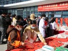 送福暖人心，珠海开展送春联志愿关爱活动