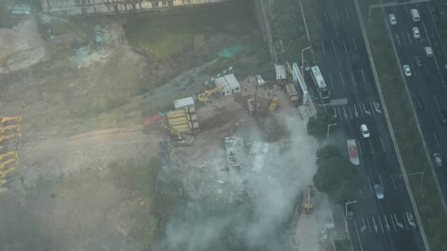 广州珠江新城冼村旧改融资区最后一栋房屋依法拆除