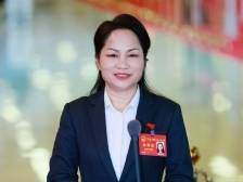 代表通道 | 梁凤珍：坚持城乡一体化教研，开展“名优教师送教下乡”活动