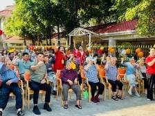 选择养老院还是居家养老？代表们为“幸福晚年”支招