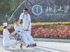 以“一体两翼”迭代升级赋能医院高质量发展