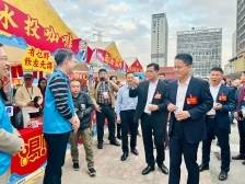 建言促消费后，政协委员从两会现场直奔花市｜南海两会