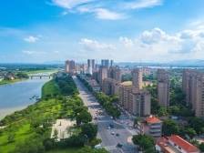 陆露丹：奋进的芦苞，抢抓两个“北向”机遇｜三水两会