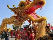 龙狮锣鼓迎新春！春节期间岭南印象园广府年味浓