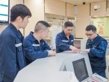 新春走基层 | 别样“团圆”托起万家灯火