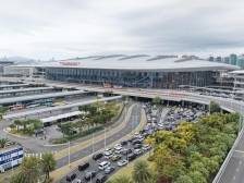 刷新纪录！港珠澳大桥口岸单日出入境客流超15万人次