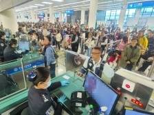 春节假期过半，广州边检各口岸客流同比增长17.2%