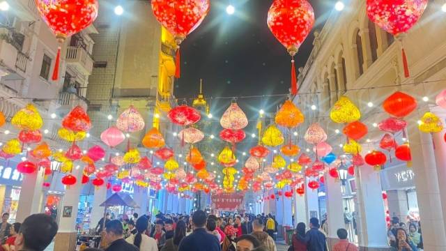 视频｜人气爆棚！中山孙文西路春节嘉年华烟火气满满