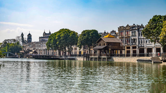 开平将整县推进农文旅融合发展作为重要抓手和重大发展机遇，着力构建现代乡村产业体系。 江门住建局供图