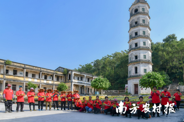 李样讲合理盘活旧文楼小学和集体空置场地。