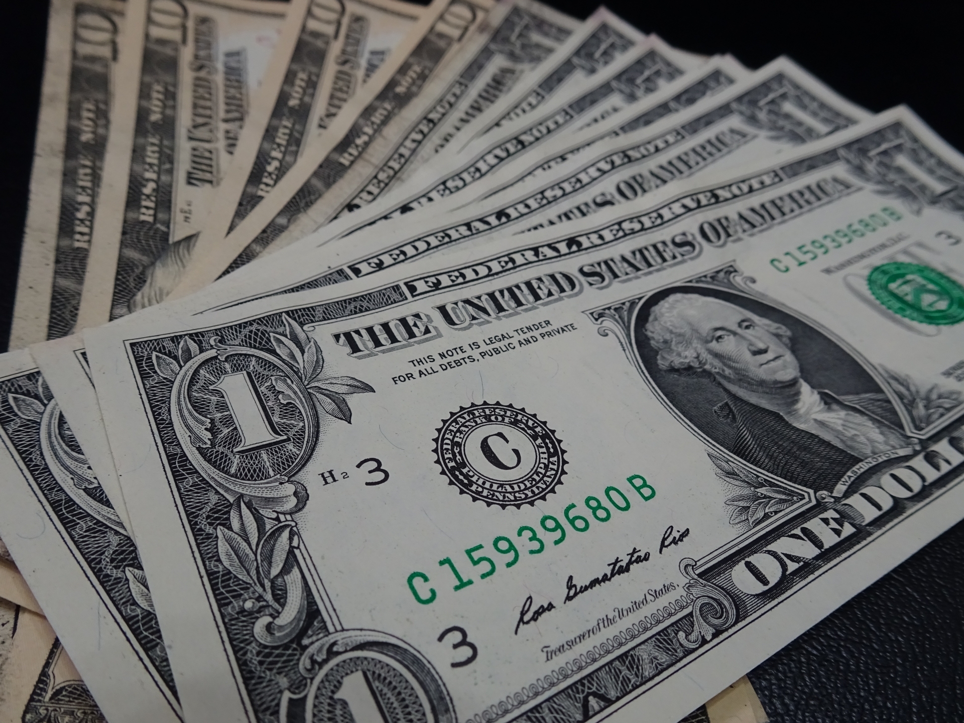 870元每克！金价再创历史新高，现在入市“买买买”还来得及吗？