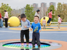 推动儿童友好变为“幸福实景”