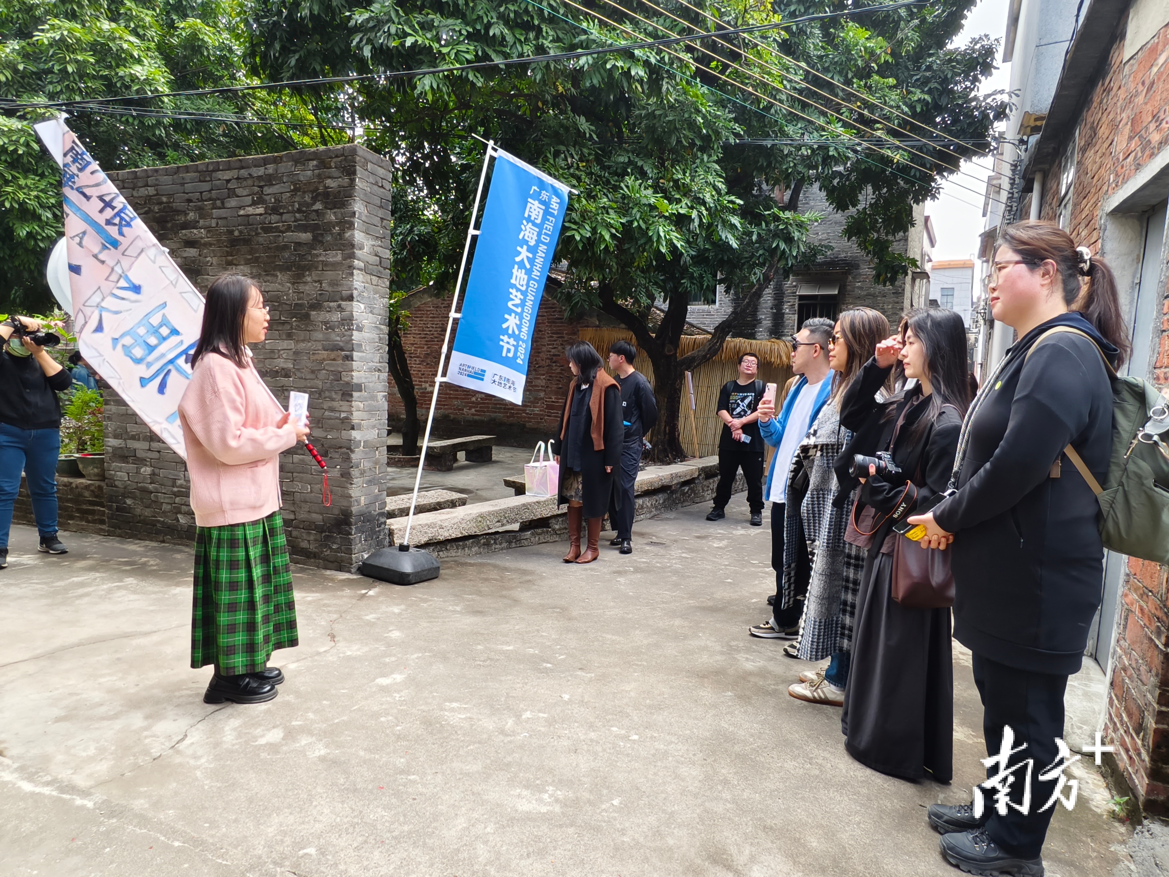 “艺术在樵山——广东南海大地艺术节2024”正展期将延长4天，至2月16日。 陈梦 摄