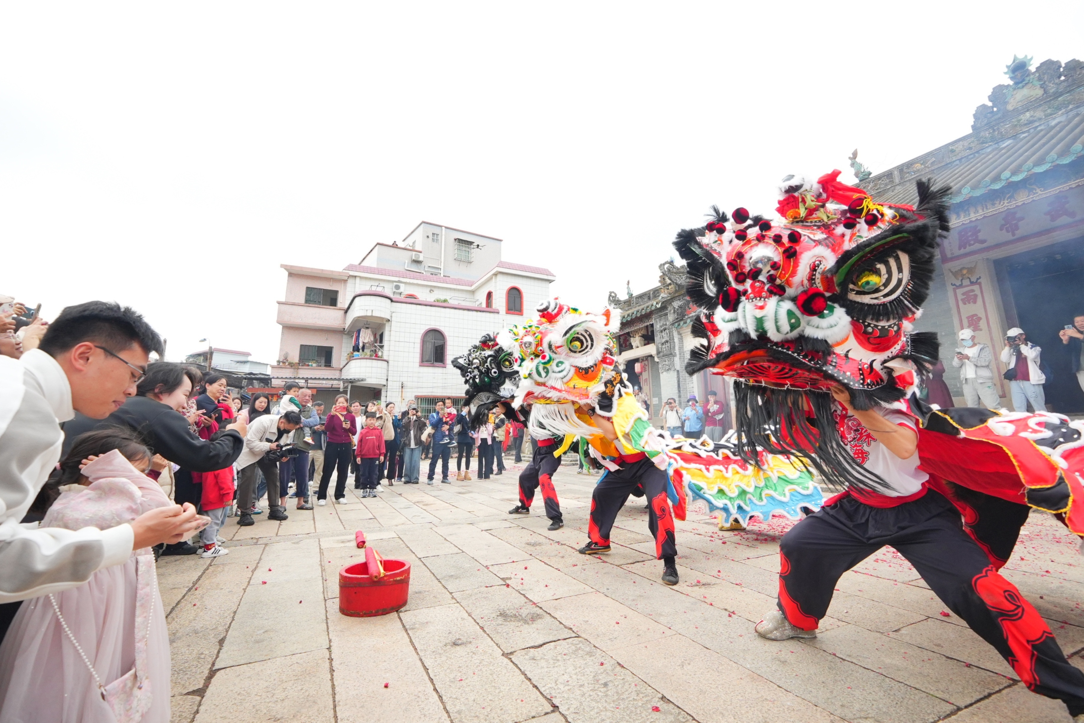 活动吸引不少游客共庆元宵佳节。&nbsp;