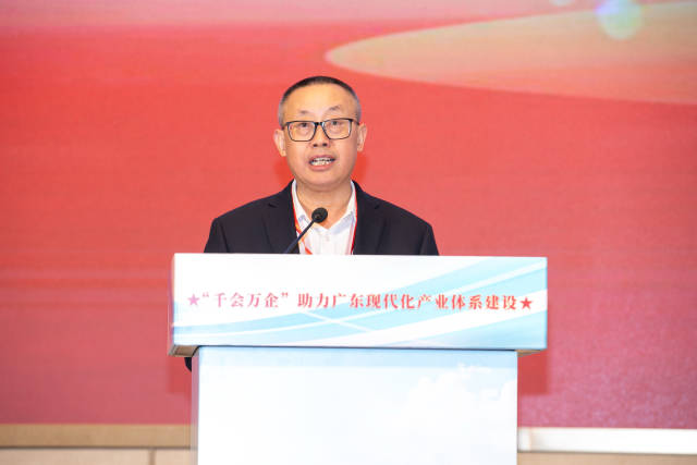 中国农业银行广东省分行党委委员、副行长贺春林