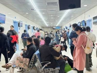 《健康深一度》2025年度盘点：十大热词透视全民健康脉搏