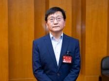 胡东：定期对家长进行家庭教育指导｜广州两会