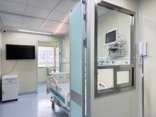 胡桂芬：推进医护一体化“无陪护病房”试点建设｜广州两会